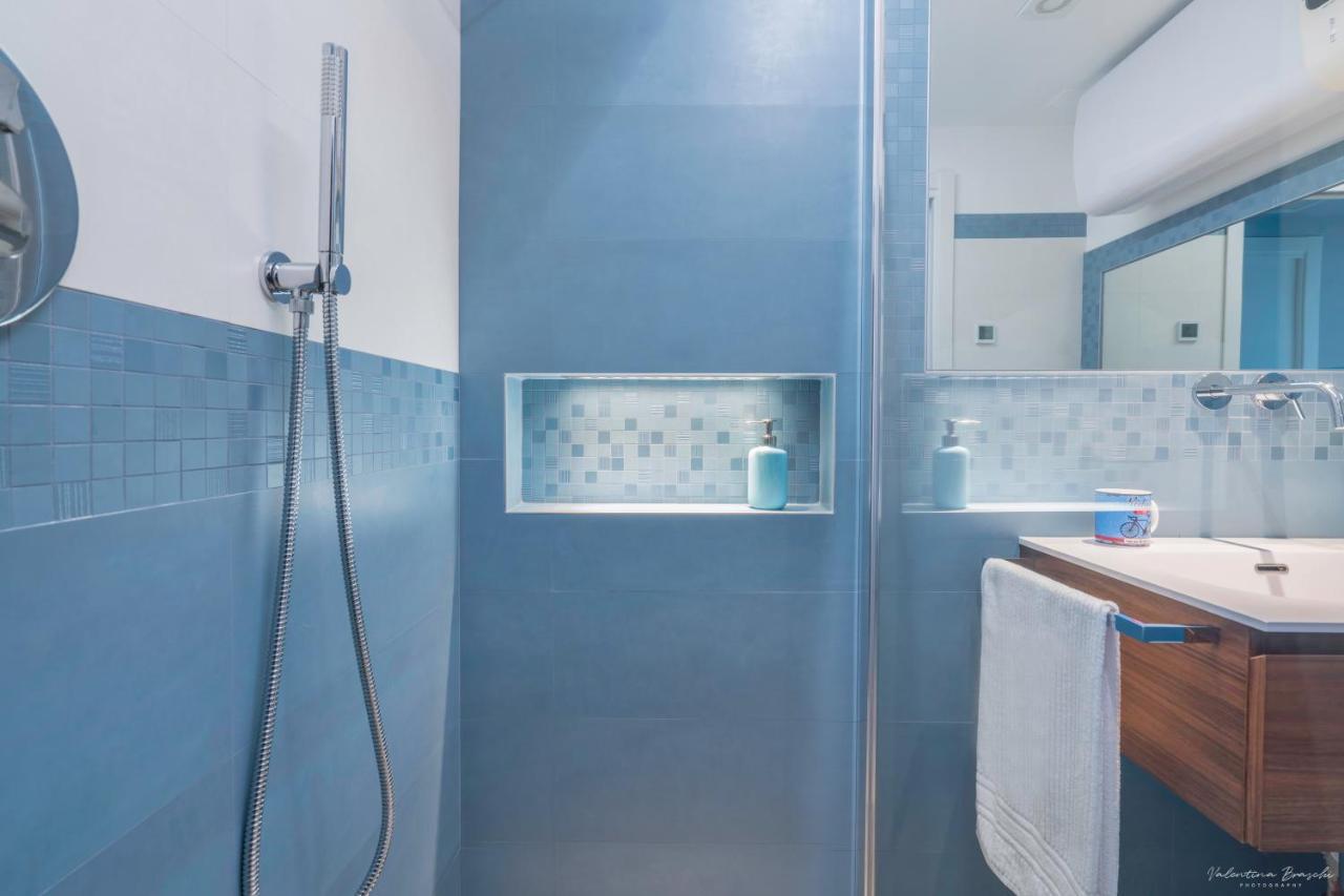 Draisina Bike Apartments Uno Oleggio Castello Dış mekan fotoğraf